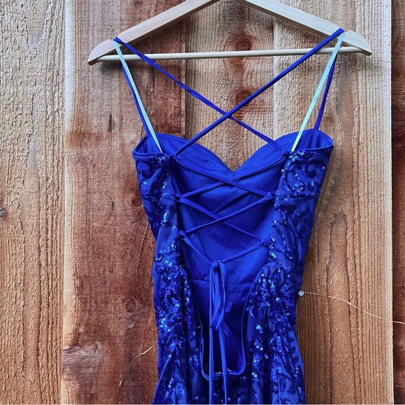 Cobalt Blue Sparkly Sequin Lace-Up Mini Dress 🌿 - Picture 8 of 10